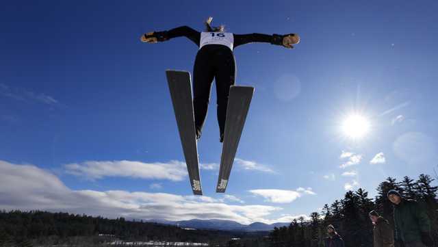 Young jumpers take flight at the country's oldest ski club in NH - Vimarsana News