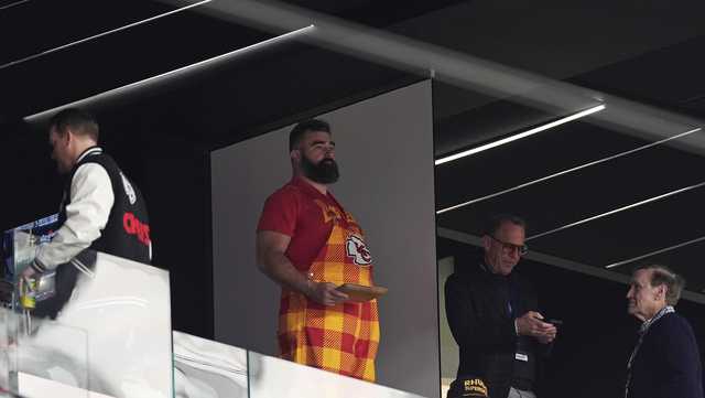 Here is Jason Kelce's Game Day fit for Super Bowl LVIII - Vimarsana News