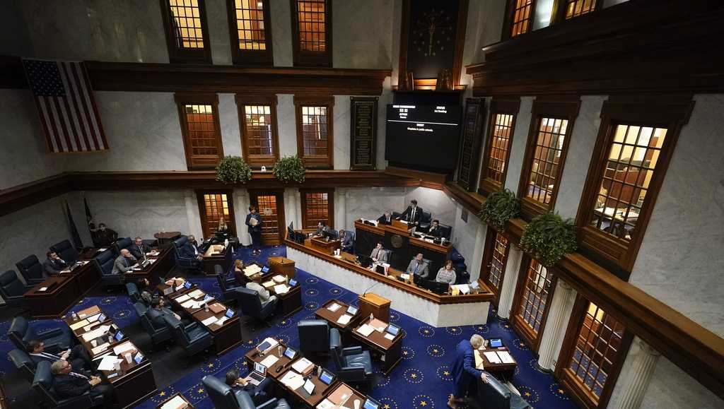 Indiana lawmakers support lifting state ban on happy hours - Vimarsana News