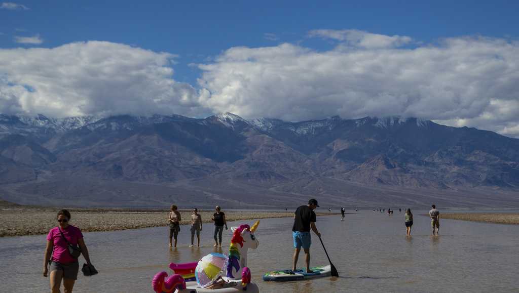 Heavy rainfall replenishes Badwater Basin lake in Death Valley - Vimarsana News