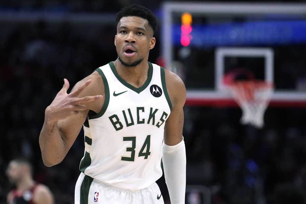 Antetokounmpo Leads Milwaukee Against Los Angeles After 46-point Game