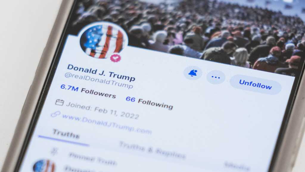 Trump's social media company gains in its first day of trading on Nasdaq - Vimarsana News