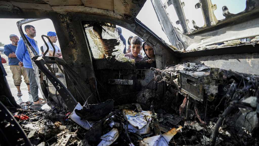 Food charity halts Gaza operations after Israeli strike kills 7 workers - Vimarsana News