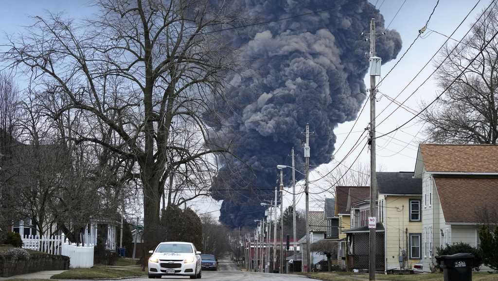 Norfolk Southern acepta un acuerdo relacionado con el descarrilamiento de un tren en Ohio