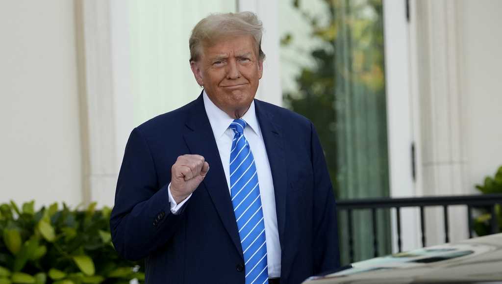 Appeals court rejects Donald Trump's latest attempt to delay hush money trial - Vimarsana News