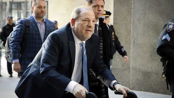 FILE - Harvey Weinstein arrives at a Manhattan courthouse as jury deliberations continue in his rape trial in New York, on Feb. 24, 2020. Weinstein will appear in a New York City court on Wednesday, May 1, 2024, according to the Manhattan district attorney's office. (AP Photo/John Minchillo, File)