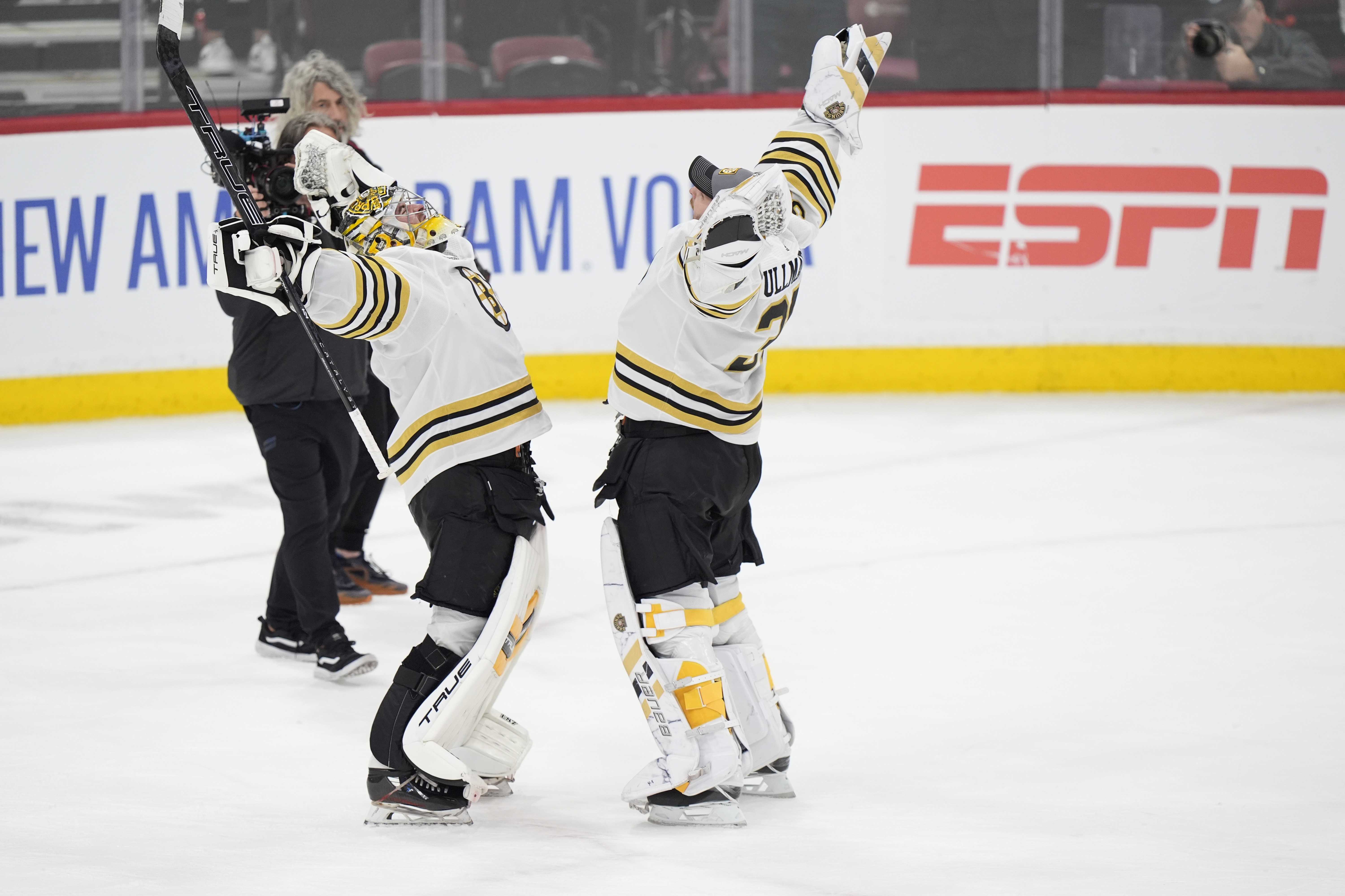 Swayman Stops 38 Shots, Bruins Roll Past Panthers 5-1 For 1-0 Series Lead