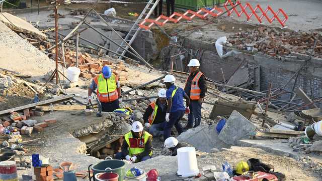 Building collapses in South Africa; 5 workers dead - Vimarsana News