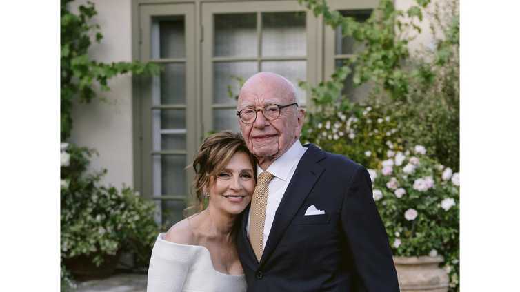 Rupert Murdoch ties the knot for the 5th time