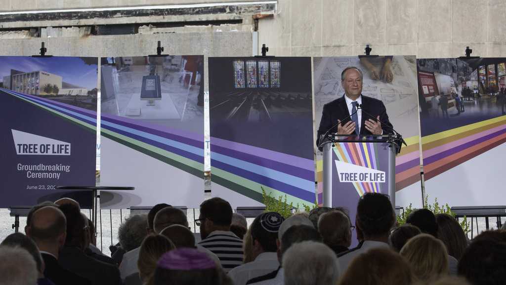 Second gentleman Douglas Emhoff and Pennsylvania Gov. Josh Shapiro are