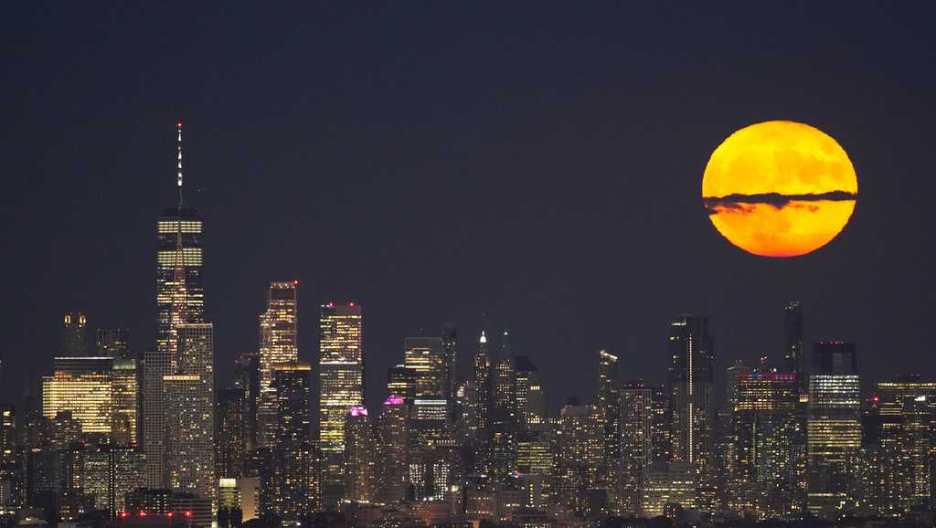 August’s supermoon kicks off 4 months of lunar spectacles