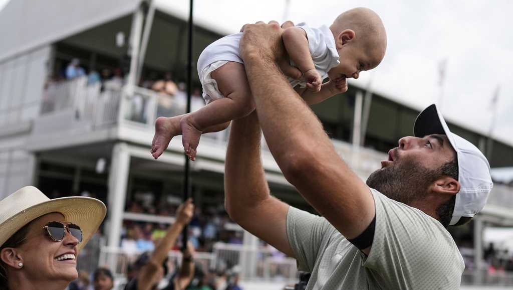 Scottie Scheffler caps off record season with FedEx Cup title and 25