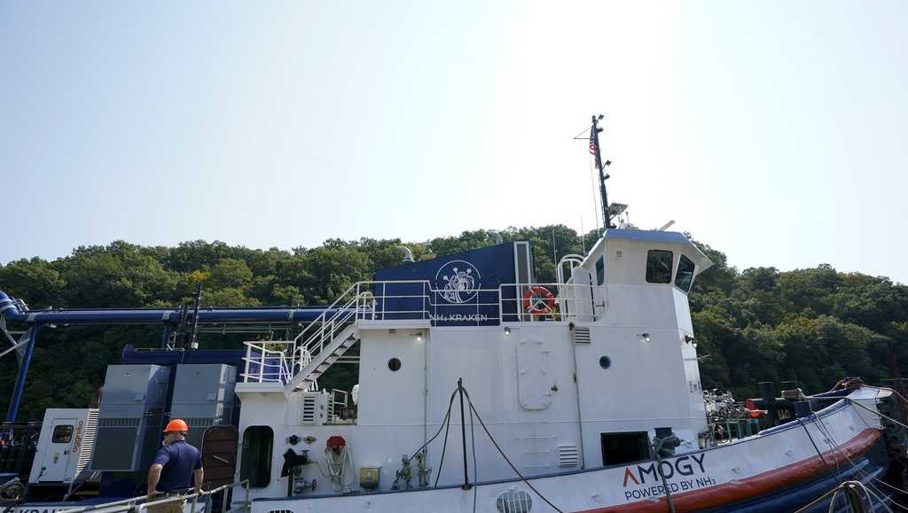 Ammonia-Powered Tugboat Sets Sail for Zero-Emissions Future in New York