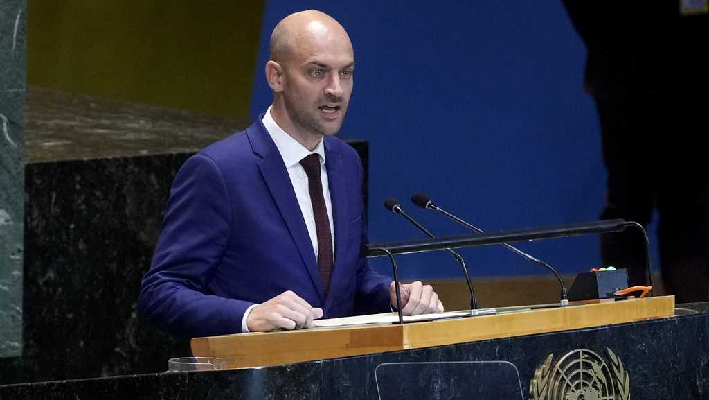 France's foreign minister says that his country and the United States