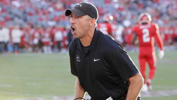 Iowa State head coach Matt Campbell protests a call during the first half of an NCAA college football game against Houston, Saturday, Sept. 28, 2024, in Houston. (AP Photo/Michael Wyke)