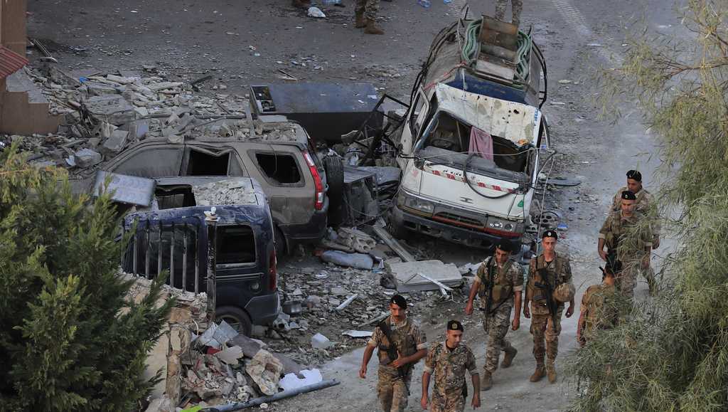 Heavy Israeli bombardment in northern Gaza as UN peacekeepers in Lebanon are hit again