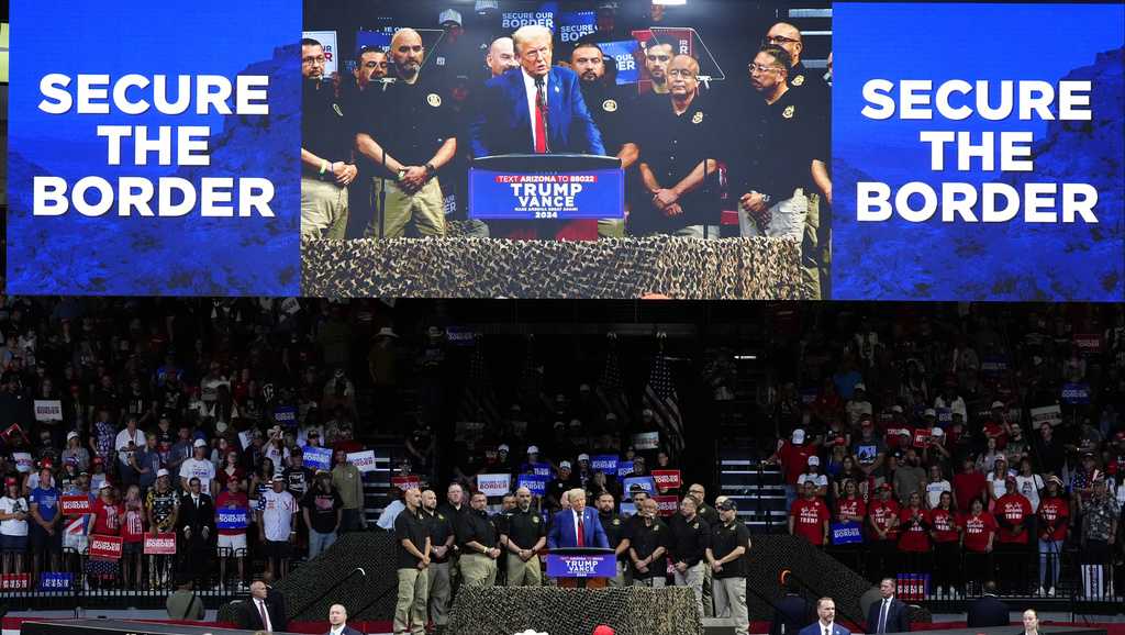 Trump Add Trump calls for adding 10,000 Border Patrol agents after derailing a ...