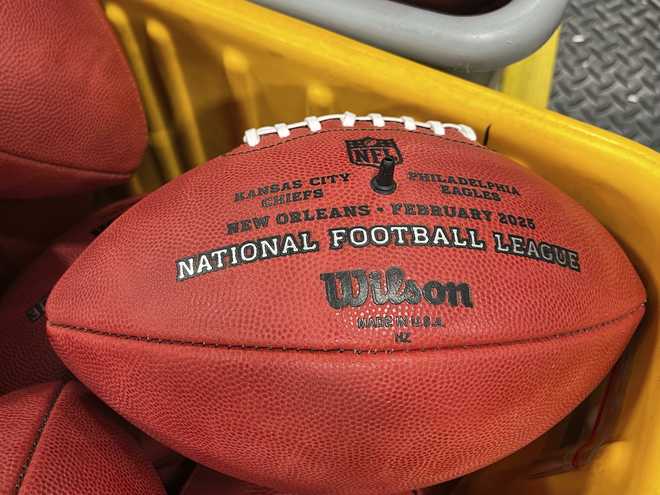 Colección oficial de fútbol del Super Bowl Wilson Sporting Watch Foote Foote Foote Foote Foote State State en Ohio. (Photo AP / Patrick Afterora-Orsagos)