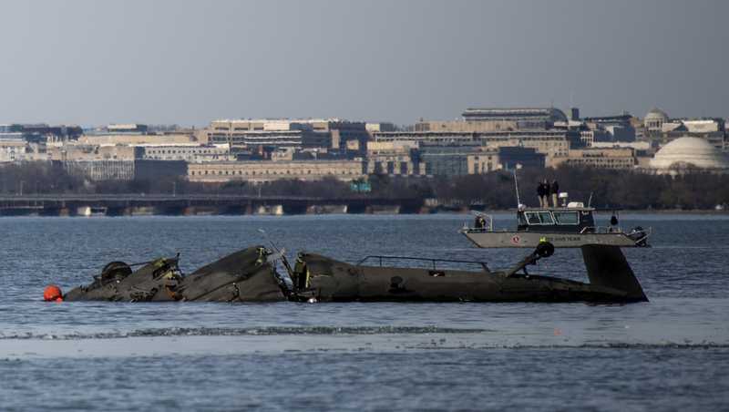 LIVE: White House holds press briefing amid investigation into DC midair collision