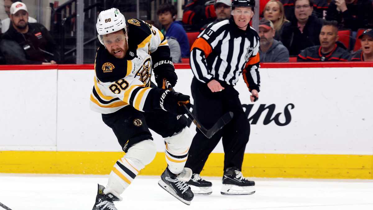 Bruins Defeat Lightning 4-0 in Post-Trade Victory