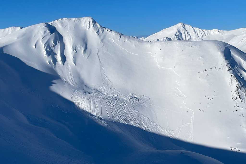 Teen killed after triggering avalanche in Alaska