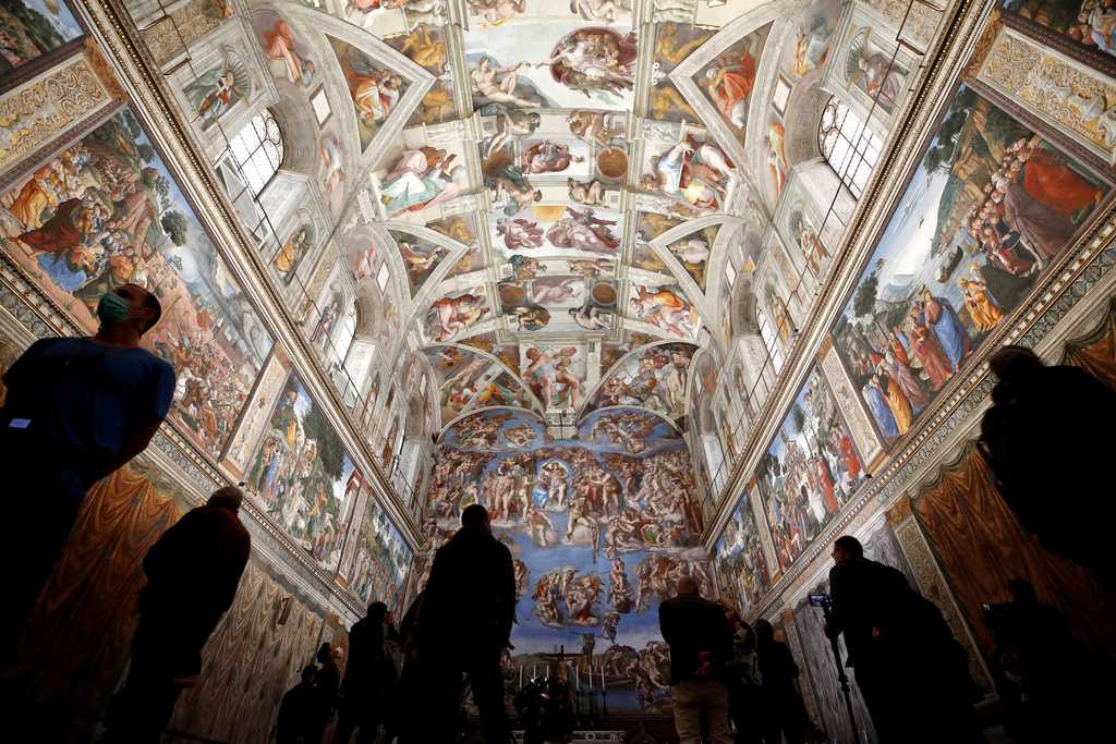 Vatican closes Sistine Chapel as cardinals prepare to elect new pope