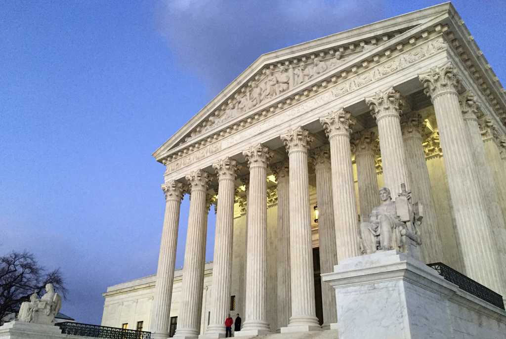 Supreme Court rejects Trump bid to resume quick deportations of Venezuelans under 18th century law