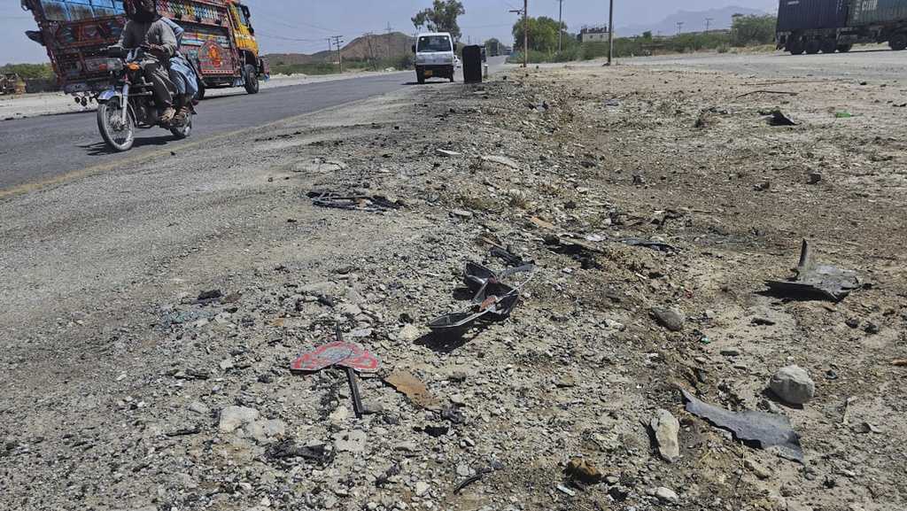Suicide Bombing Kills 5 Including 3 Children on School Bus in Balochistan