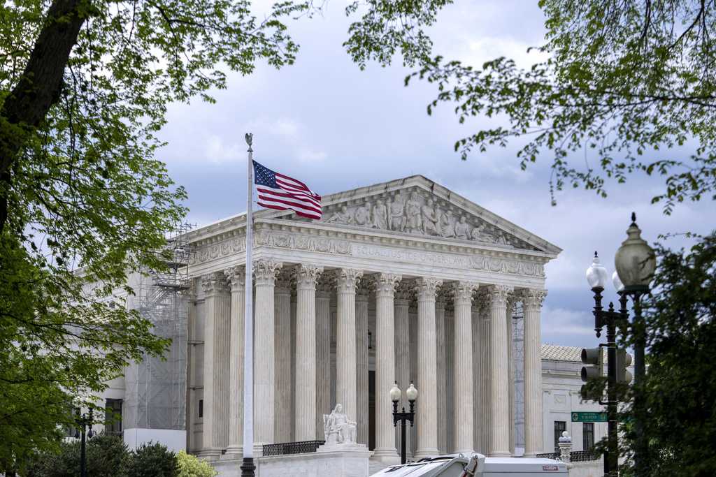 Supreme Court says internet service provider isn’t liable for bootlegged music downloads