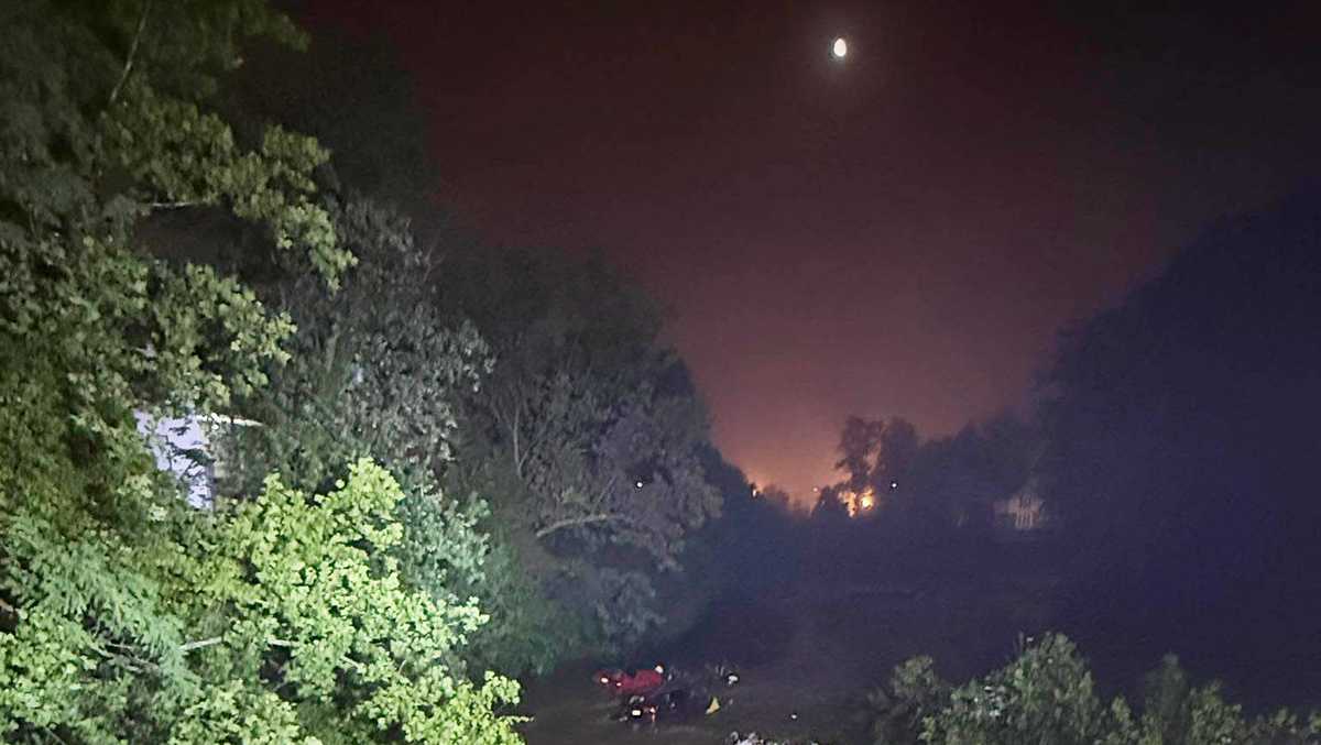Flash floods kill 5, leave 3 missing in West Virginia as rescue efforts ...