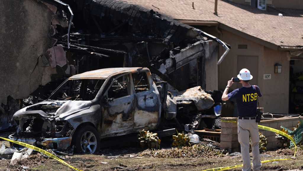 NTSB Reports Inoperative Runway Lights Factor in Fatal San Diego Plane Crash