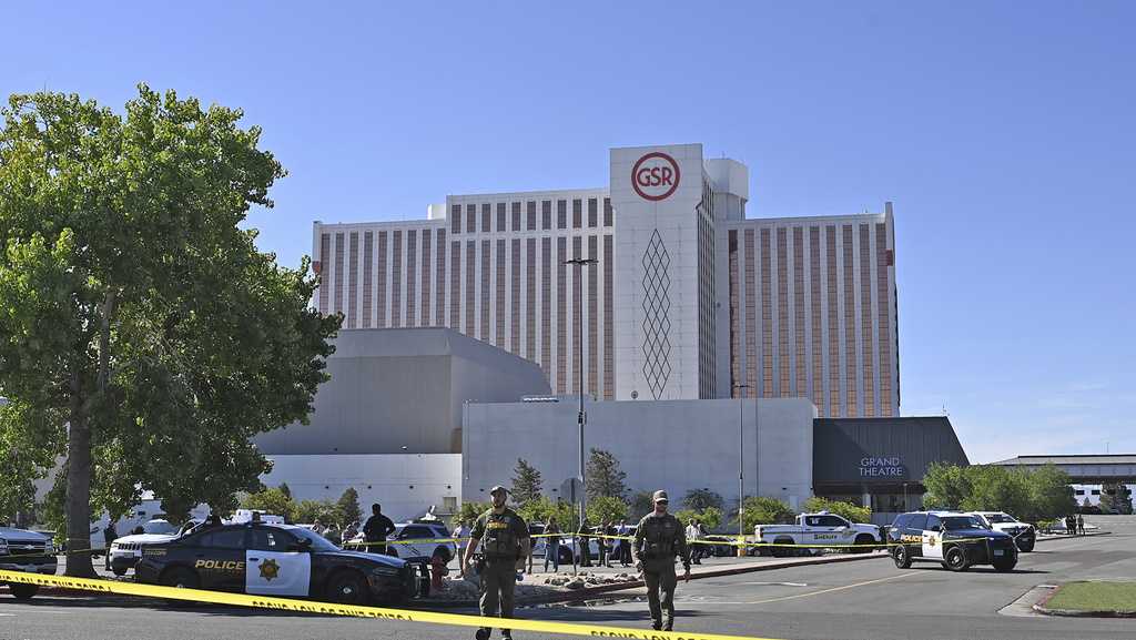 Shooting at GSR Reno leaves 3 dead, 3 others wounded by gunfire