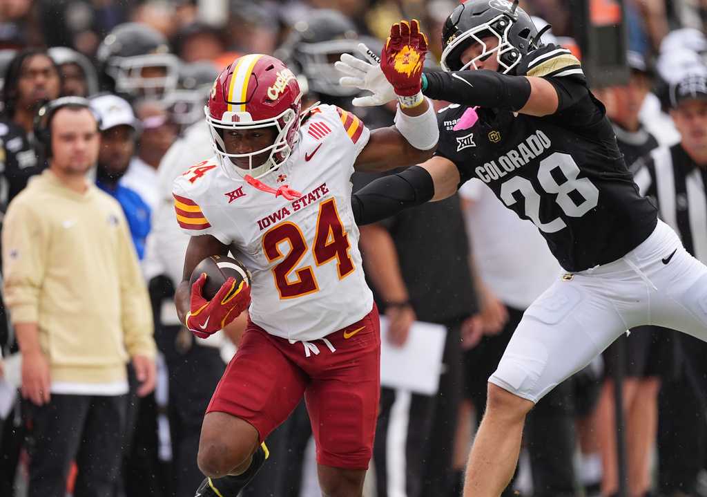 Iowa State Football Colorado Wins Back And Forth Battle 