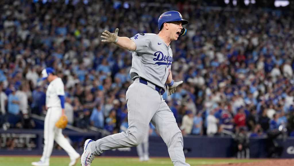 Dodgers' Will Smith wins six consecutive World Series with multiple teams