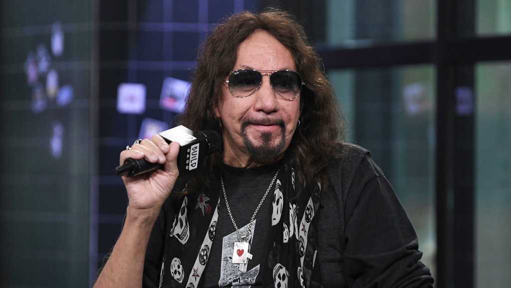 Founding Kiss guitarist Ace Frehley died from injuries suffered in fall, autopsy shows