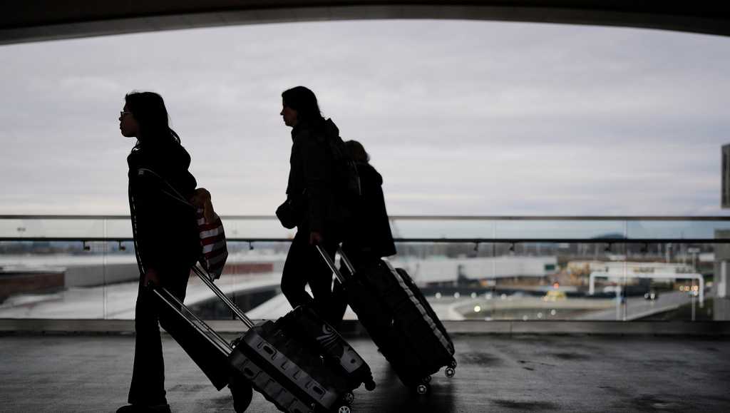 How to spot real savings on Travel Tuesday