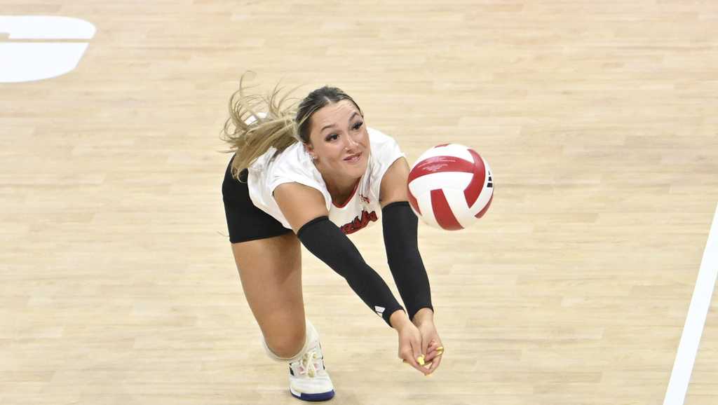 Texas A&M ends Nebraska volleyball's undefeated season in NCAA tournament