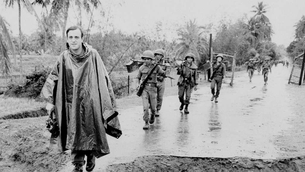 Pulitzer Prize-winning correspondent Peter Arnett, who reported from Vietnam and Gulf War, dies at 91