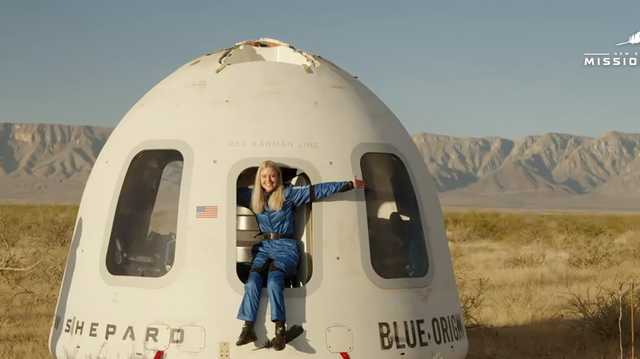 Paraplegic engineer becomes the first wheelchair user to blast into space