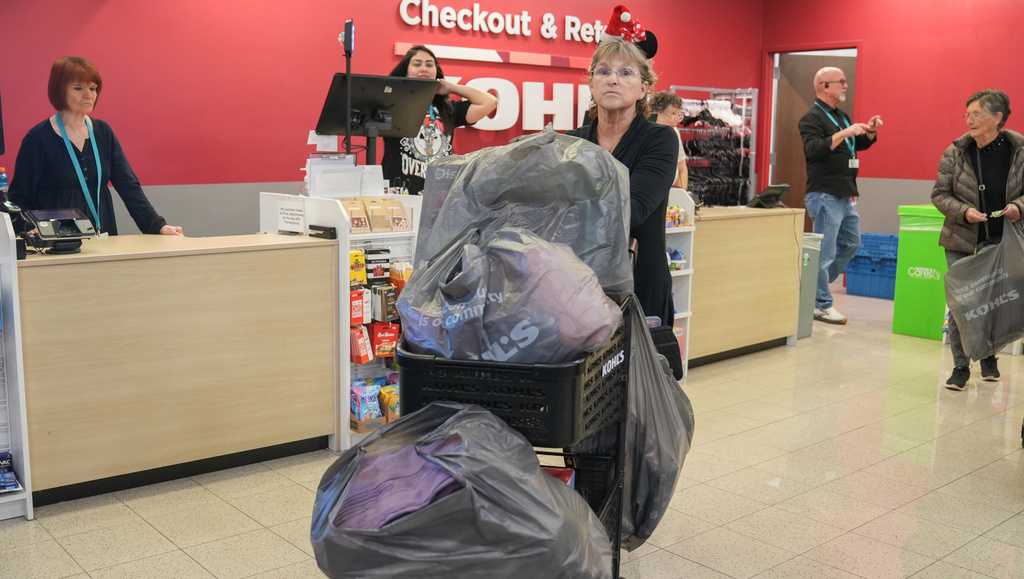 More thrifting and fewer returns, the early trends that defined shopping this holiday season