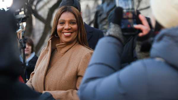 New York Attorney General Letitia James arrives at City Hall for the public inauguration swearing-in ceremony of Mayor Zohran Mamdani, Thursday, Jan. 1, 2026, in New York. (AP Photo/Heather Khalifa)