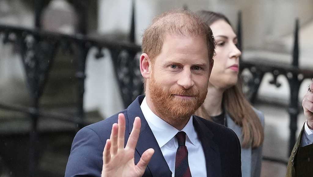 Prince Harry tells court how publisher made Meghan life  a misery  