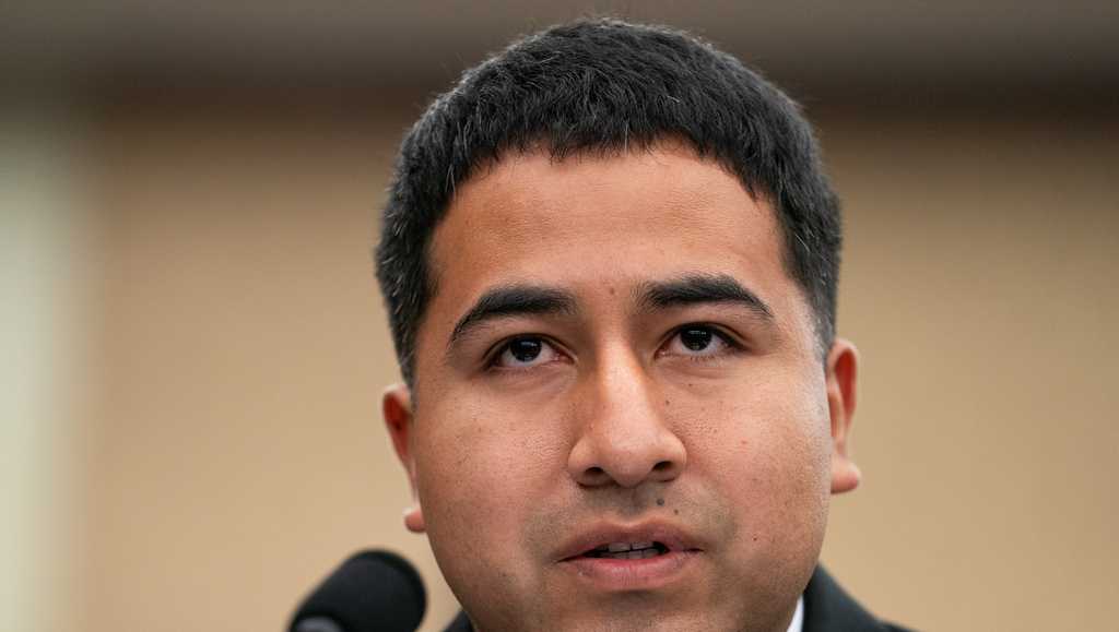 Judge dismisses California deportation case for Mexican father of 3 US ...