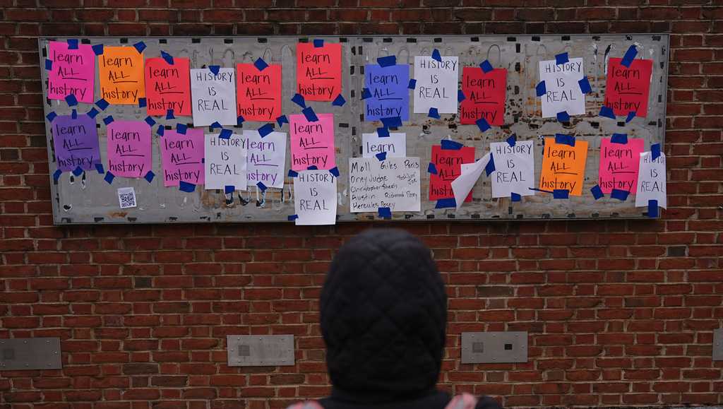 Lawsuit alleges Trump administration is erasing history, science at national parks