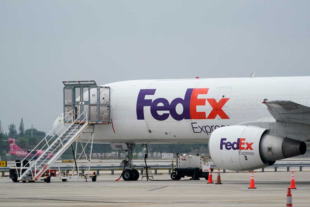 FedEx joins other US companies in seeking a refund after Supreme Court strikes down tariffs