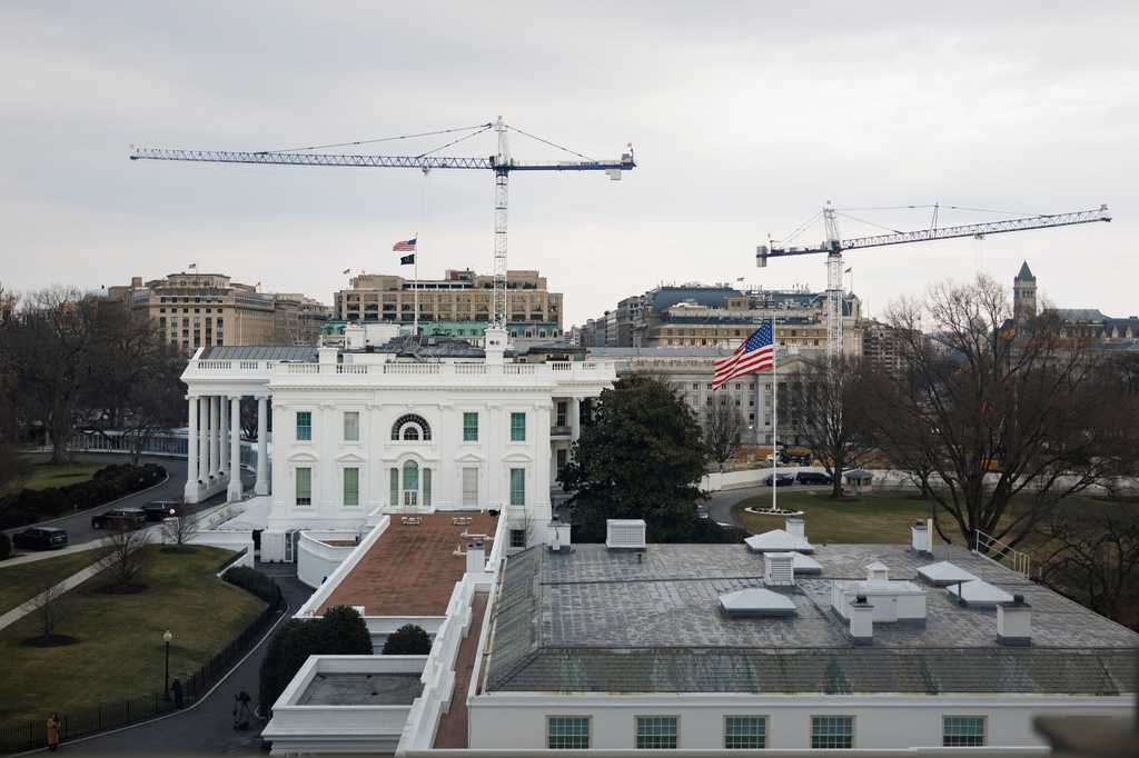 Trump's White House ballroom is too big, architect says, as 2nd panel sets final vote