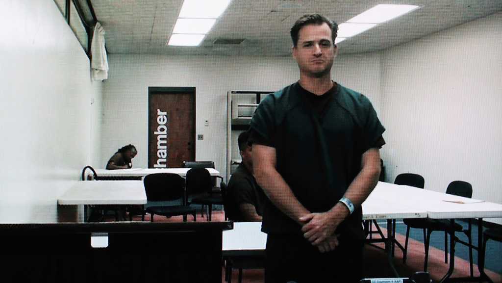 Trial ending for doctor accused of trying to kill wife during cliffside hike in Hawaii