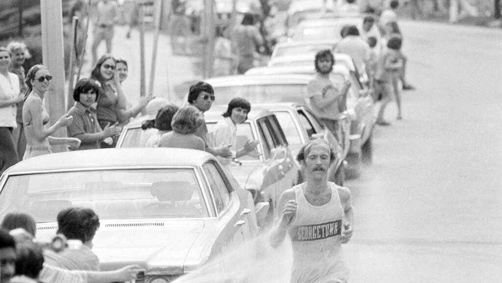 Winner of 1976's 'Run for the Hoses' named grand marshal of 2026 Boston Marathon