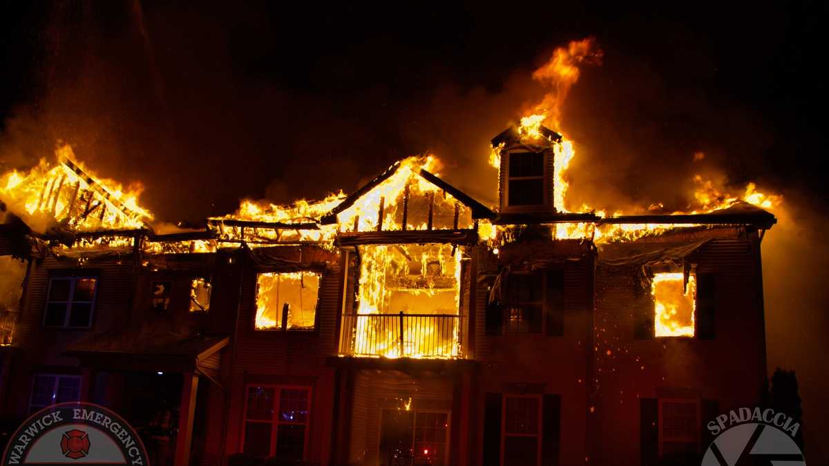 Photos: Fire rips through Lancaster County, Pa. apartment building ...
