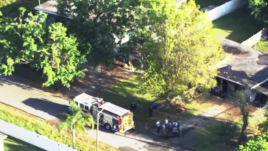 1 dead after apartment fire in Orange County